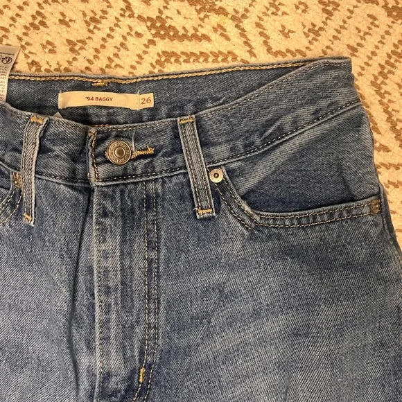 Levi’s ‘94 baggy jeans size 26 - Picture 2 of 3